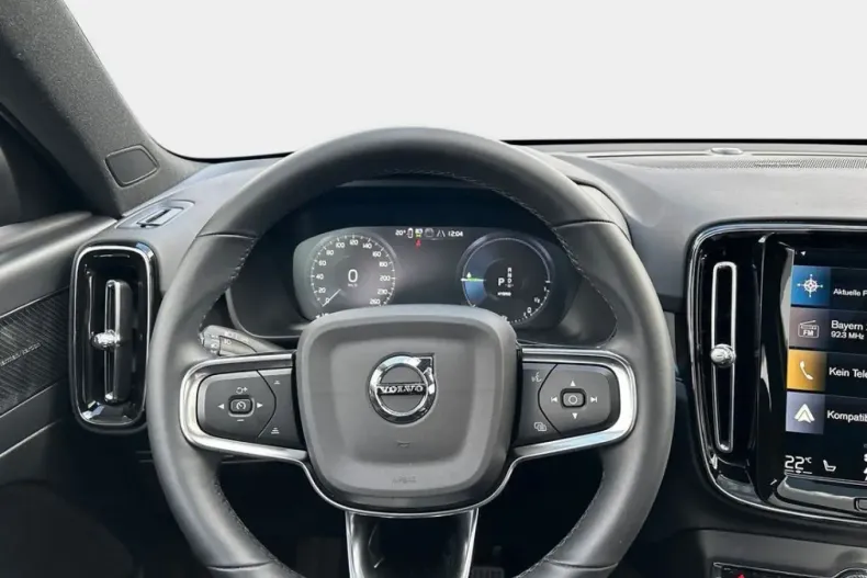 Volvo XC40 din 2022 cu 25.691 km - oferta VOL108018 - foto 17