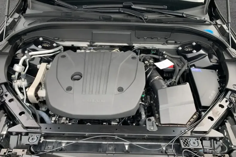 Volvo XC60 din 2024 cu 23.877 km - oferta VOL108021 - foto 8