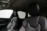 Volvo XC60 din 2020 cu 37.148 km - oferta VOL108022 - foto 7