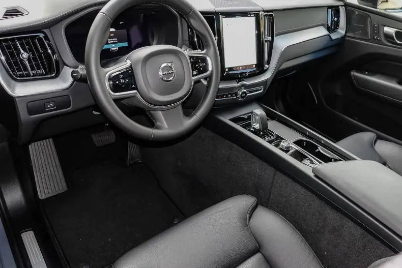 Volvo XC60 din 2023 cu 16.140 km - oferta VOL108024 - foto 6