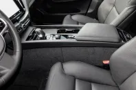 Volvo XC60 din 2023 cu 16.140 km - oferta VOL108024 - foto 12