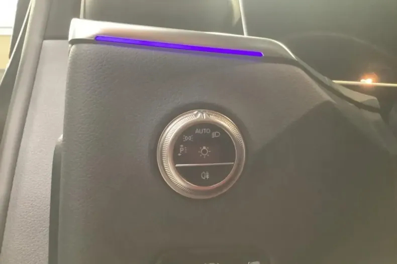 Mercedes-Benz GLC 300 din 2025 cu 10.000 km - oferta MER108028 - foto 18