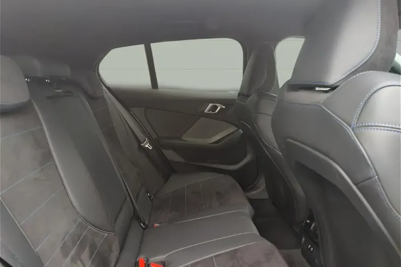 BMW 120 din 2024 cu 24.920 km - oferta BMW108029 - foto 8