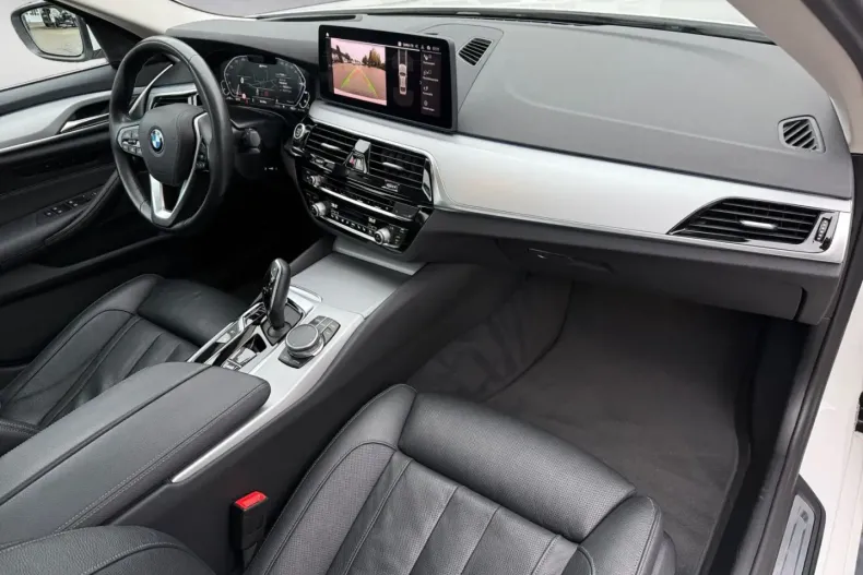 BMW 545 din 2023 cu 71.643 km - oferta BMW108034 - foto 8