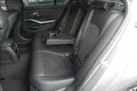 BMW 320 din 2024 cu 24.780 km - oferta BMW108041 - foto 10