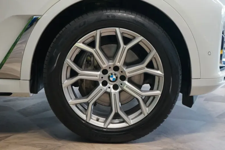 BMW X7 din 2022 cu 97.169 km - oferta BMW108045 - foto 9