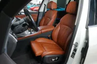 BMW X7 din 2022 cu 97.169 km - oferta BMW108045 - foto 13