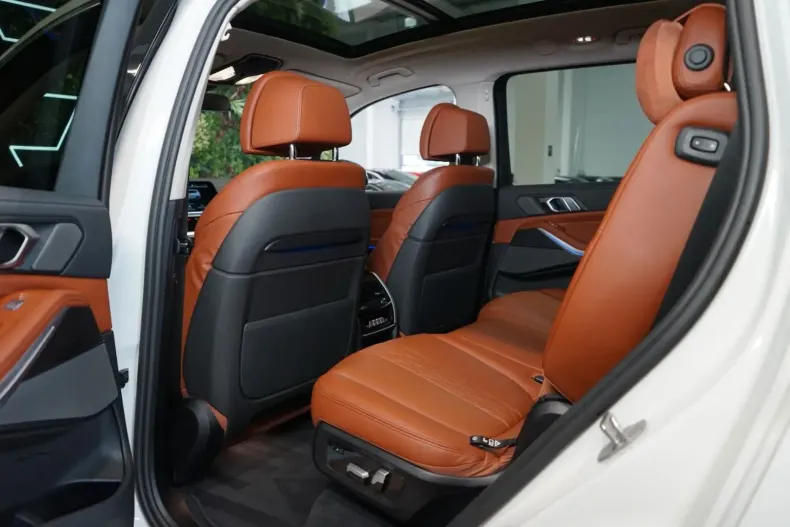 BMW X7 din 2022 cu 97.169 km - oferta BMW108045 - foto 14