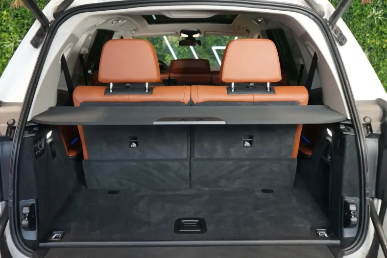 BMW X7 din 2022 cu 97.169 km - oferta BMW108045 - foto 17