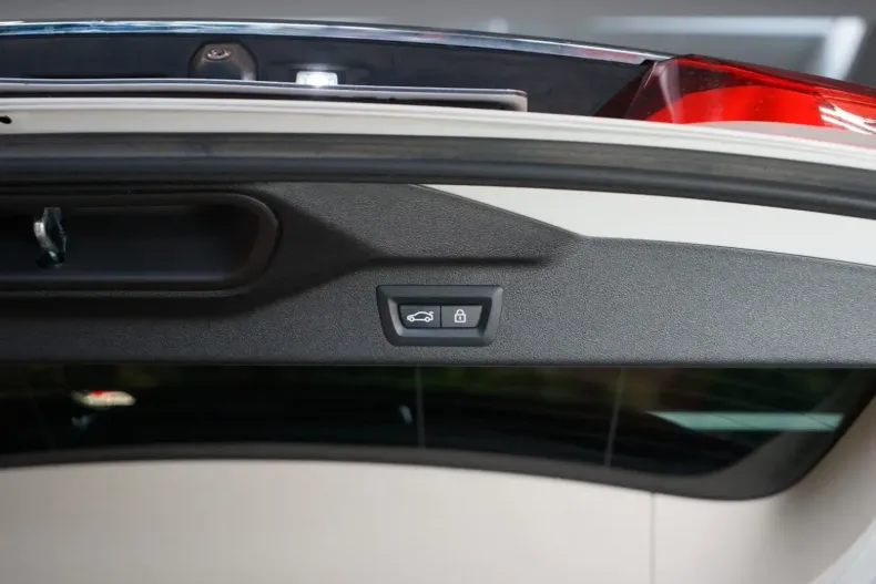 BMW X7 din 2022 cu 97.169 km - oferta BMW108045 - foto 18