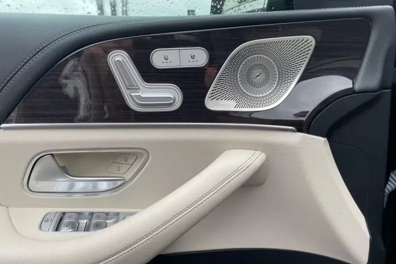 Mercedes-Benz GLE 400 din 2022 cu 70.784 km - oferta MER108048 - foto 19