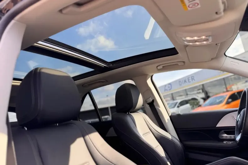 Mercedes-Benz GLE 400 din 2022 cu 84.342 km - oferta MER108052 - foto 21