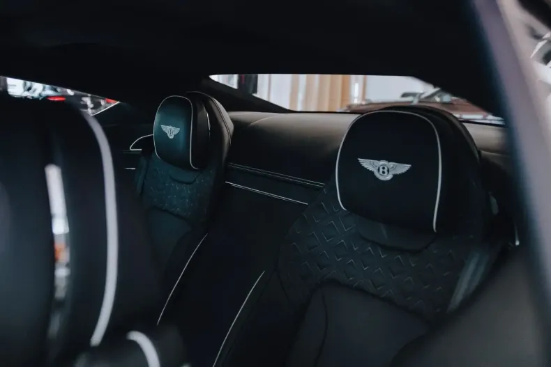 Bentley Continental GT din 2023 cu 4.400 km - oferta BEN108060 - foto 19