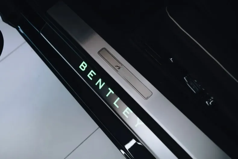 Bentley Continental GT din 2023 cu 4.400 km - oferta BEN108060 - foto 20