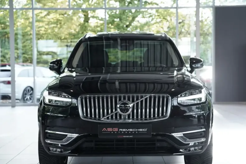 Volvo XC90 din 2023 cu 20.000 km - oferta VOL108064 - foto 2