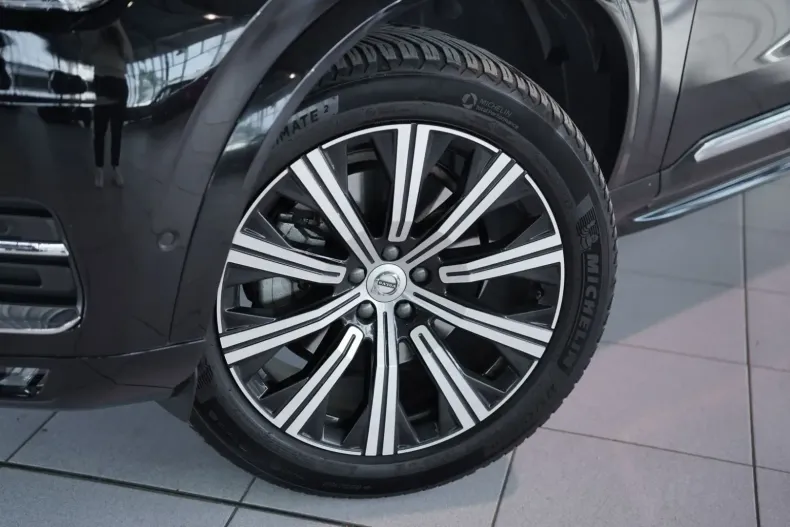 Volvo XC90 din 2023 cu 20.000 km - oferta VOL108064 - foto 31