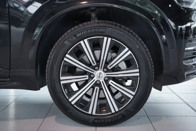 Volvo XC90 din 2023 cu 20.000 km - oferta VOL108064 - foto 32