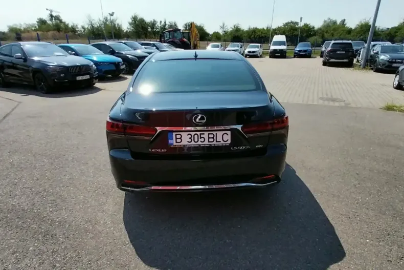 Lexus LS 500 din 2023 cu 46.598 km - oferta LEX108066 - foto 4