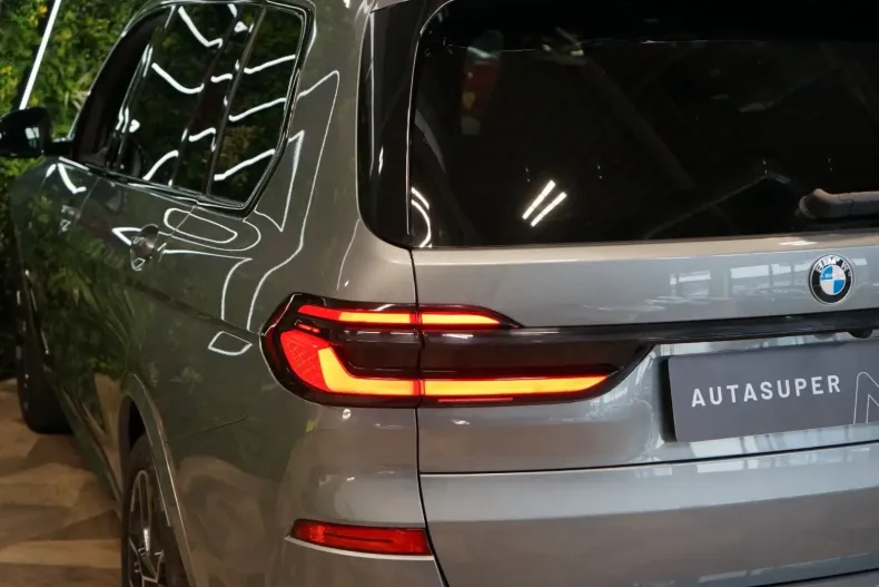 BMW X7 din 2023 cu 41.243 km - oferta BMW108083 - foto 7
