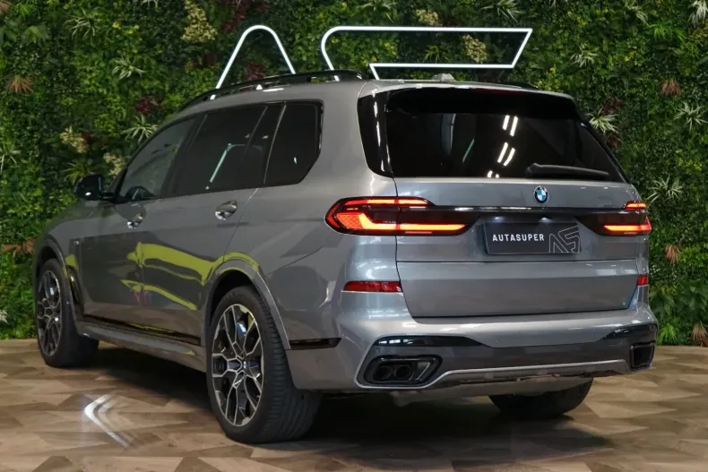 BMW X7 din 2023 cu 41.243 km - oferta BMW108083 - foto 8