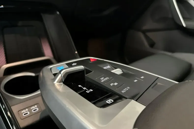 BMW iX1 din 2023 cu 25.000 km - oferta BMW108092 - foto 13