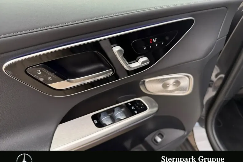 Mercedes-Benz GLC 300 din 2024 cu 15.935 km - oferta MER108103 - foto 10