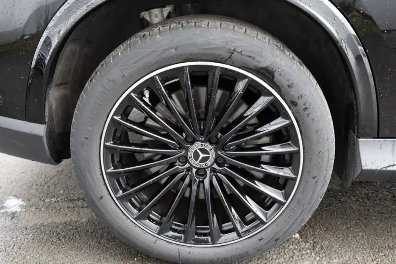 Mercedes-Benz GLC 400 din 2024 cu 41.840 km - oferta MER108107 - foto 5