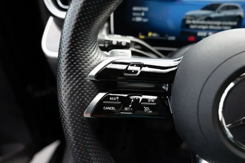 Mercedes-Benz GLC 400 din 2024 cu 41.840 km - oferta MER108107 - foto 17