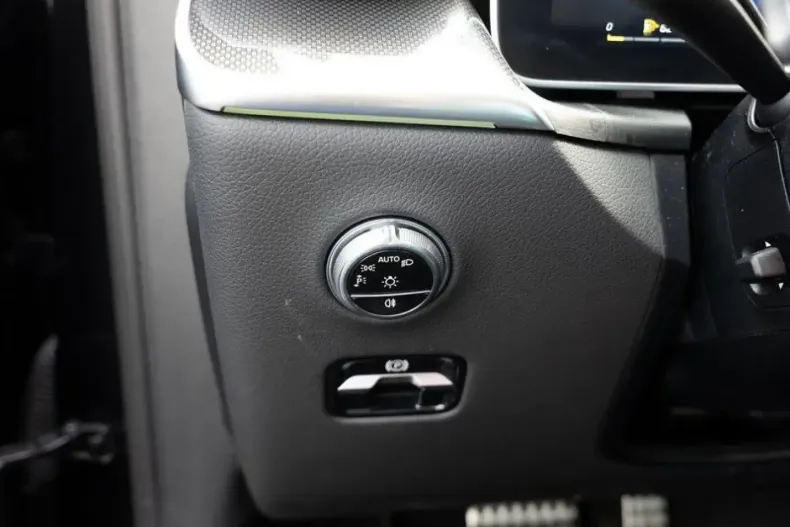 Mercedes-Benz GLC 400 din 2024 cu 41.840 km - oferta MER108107 - foto 19