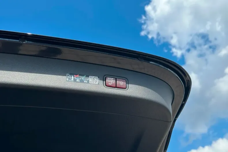 Mercedes-Benz GLC 63 AMG din 2024 cu 19.065 km - oferta MER108109 - foto 21