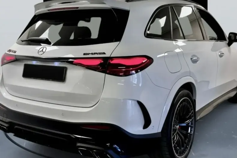 Mercedes-Benz GLC 63 AMG din 2024 cu 17.400 km - oferta MER108110 - foto 16