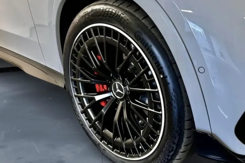 Mercedes-Benz GLC 63 AMG din 2024 cu 17.400 km - oferta MER108110 - foto 18