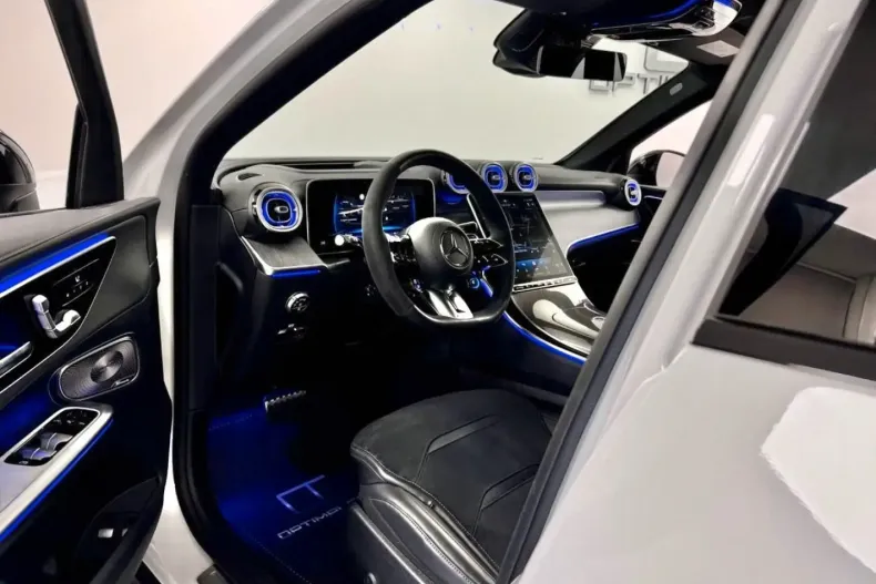 Mercedes-Benz GLC 63 AMG din 2024 cu 17.400 km - oferta MER108110 - foto 20