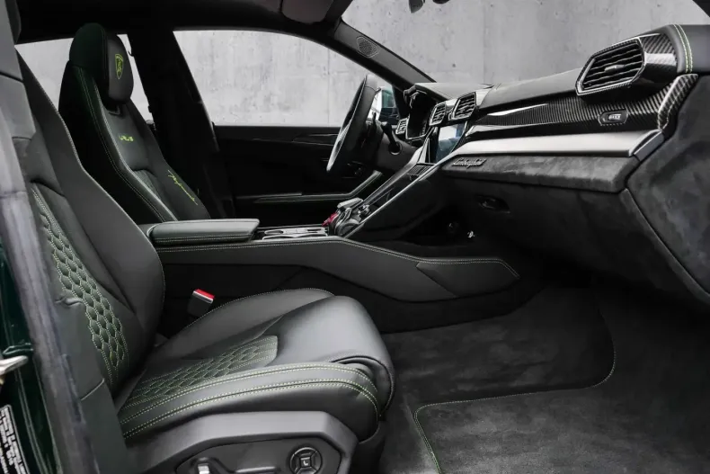 Lamborghini Urus din 2023 cu 7.410 km - oferta LAM108116 - foto 6