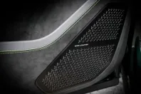 Lamborghini Urus din 2023 cu 7.410 km - oferta LAM108116 - foto 18