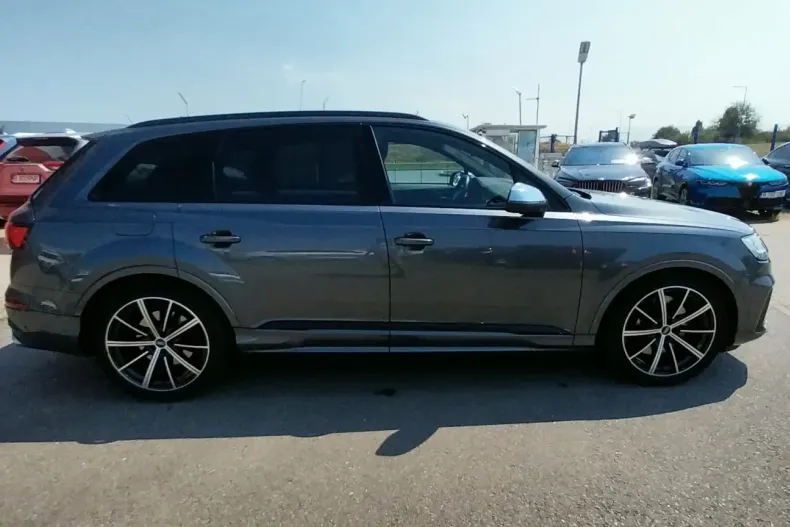 Audi SQ7 din 2022 cu 46.263 km - oferta AUD108117 - foto 2