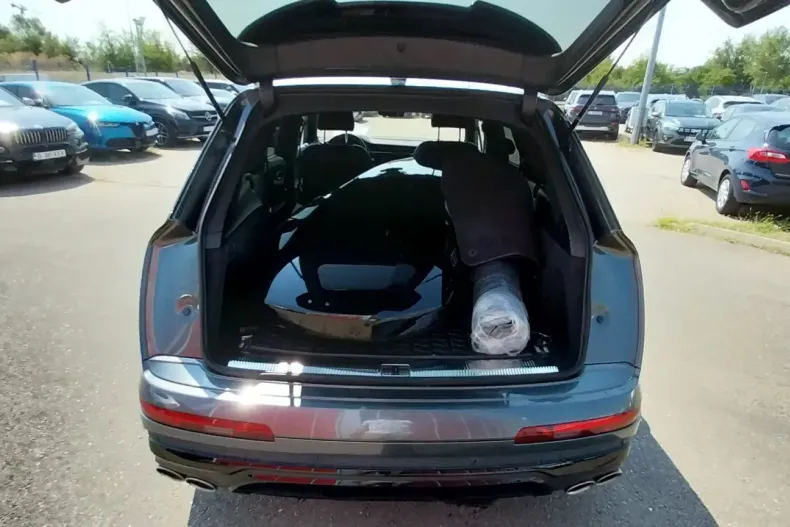 Audi SQ7 din 2022 cu 46.263 km - oferta AUD108117 - foto 9