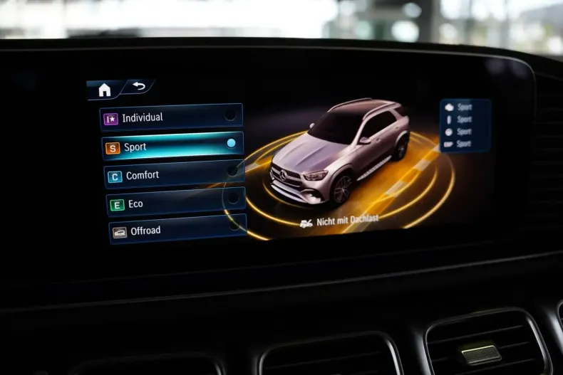 Mercedes-Benz GLE 450 din 2024 cu 25.000 km - oferta MER108119 - foto 33