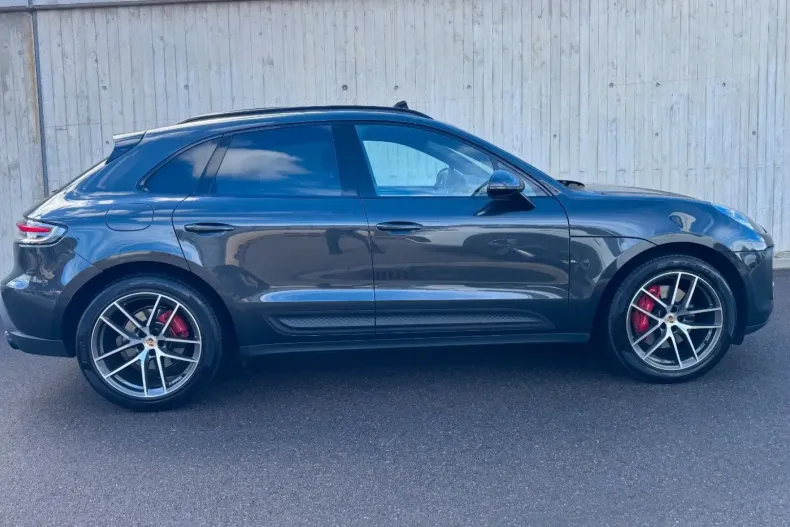 Porsche Macan din 2023 cu 32.500 km - oferta POR108121 - foto 4