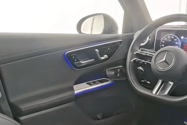 Mercedes-Benz GLC 400 din 2024 cu 47.207 km - oferta MER108123 - foto 11