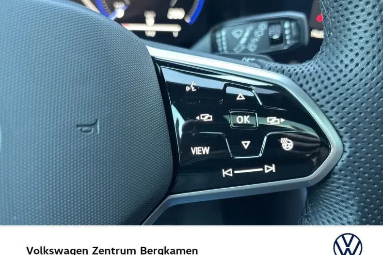 Volkswagen Touareg din 2024 cu 24.840 km - oferta VOL108125 - foto 14