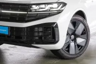 Volkswagen Touareg din 2024 cu 16.020 km - oferta VOL108127 - foto 5