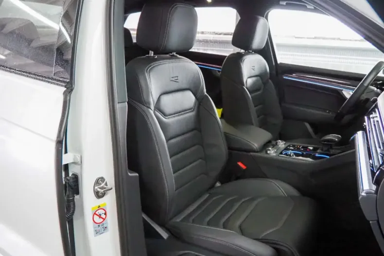 Volkswagen Touareg din 2024 cu 16.020 km - oferta VOL108127 - foto 9