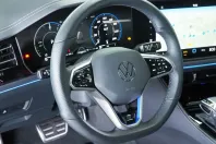 Volkswagen Touareg din 2024 cu 16.020 km - oferta VOL108127 - foto 12