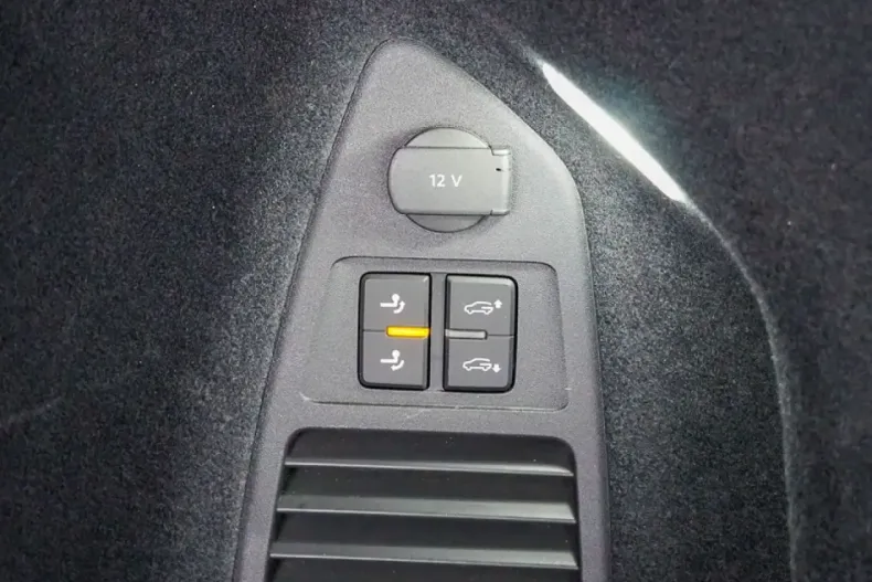 Volkswagen Touareg din 2024 cu 16.020 km - oferta VOL108127 - foto 15