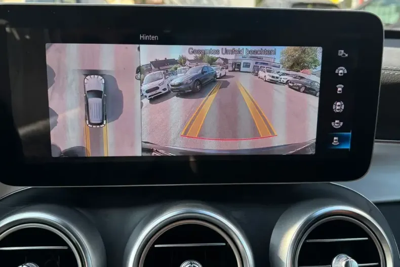 Mercedes-Benz GLC 300 din 2022 cu 44.400 km - oferta MER108147 - foto 27