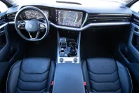 Volkswagen Touareg din 2023 cu 63.600 km - oferta VOL108148 - foto 13