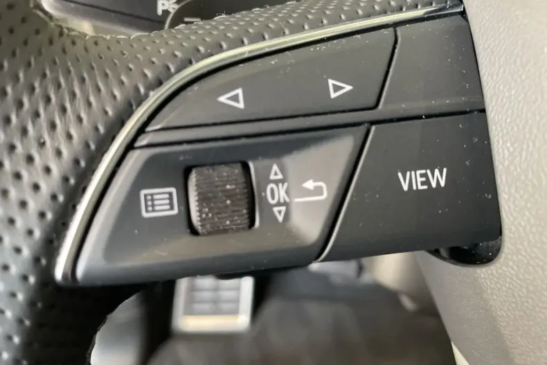 Audi Q8 din 2023 cu 57.995 km - oferta AUD108161 - foto 16