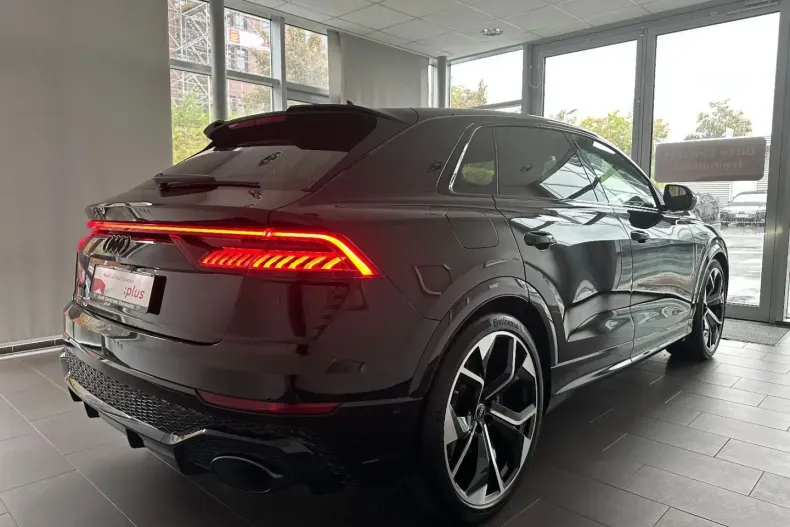 Audi RSQ8 din 2022 cu 23.045 km - oferta AUD108165 - foto 3