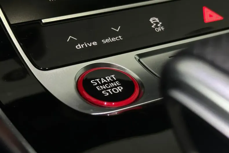 Audi RSQ8 din 2022 cu 23.045 km - oferta AUD108165 - foto 29